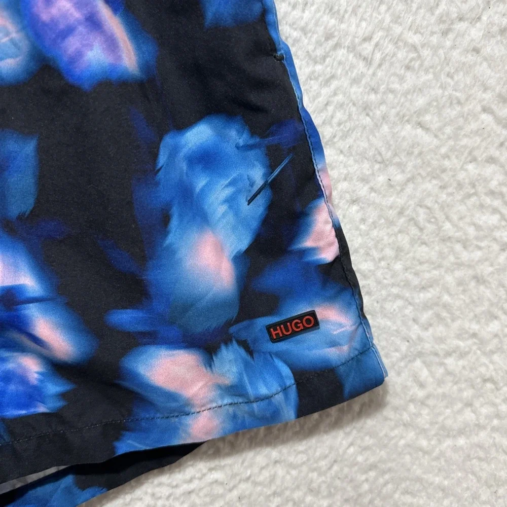 Hugo Boss‎ Men's Size XL Blue Floral Printed Drawstring Swim Mesh Shorts Logo